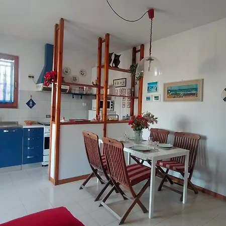 Σπίτι διακοπών Trilocale Con Giardino E Posto Auto- Cod 504 *