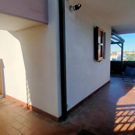 Trilocale Con Giardino E Posto Auto- Cod 504 Σπίτι διακοπών *